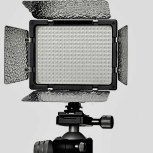 نور ثابت مدل Video Light DC-520 LED 37W